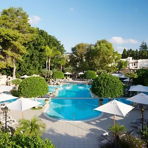 corinthia-palace-hotel-spa.hotelssaintjulians.com/